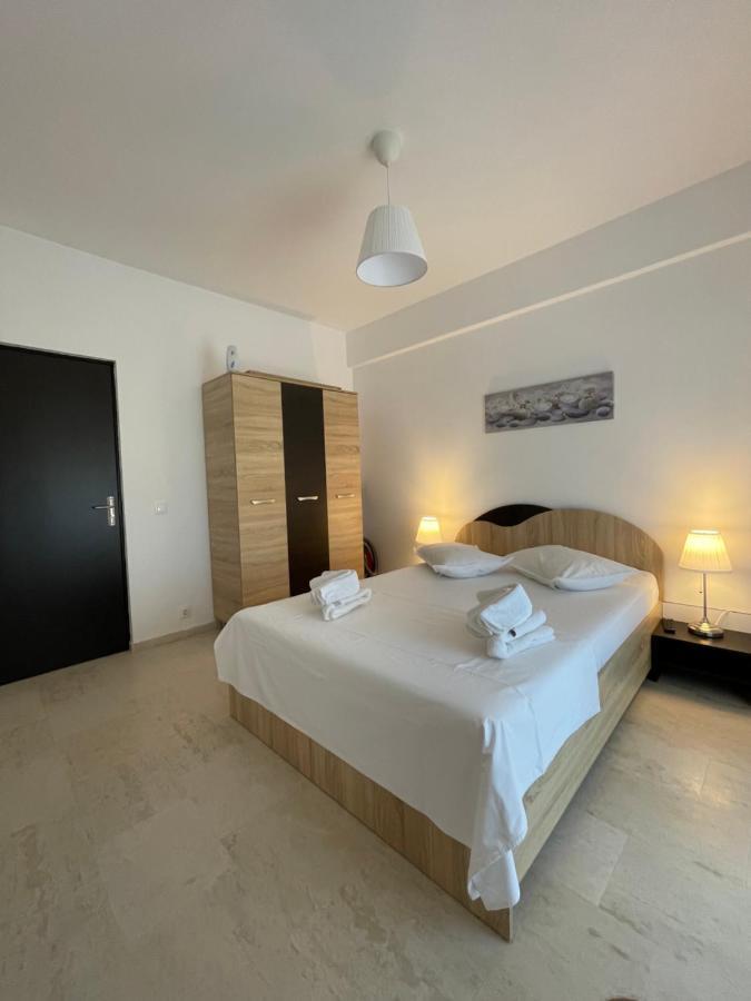 Ammi Residence - Mamaia Nord Năvodari Exteriör bild
